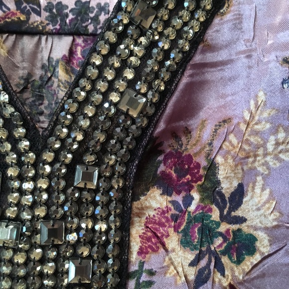 Fun NY Collection Tunic - Picture 5 of 6